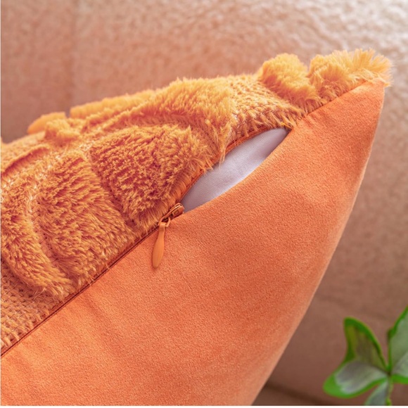 Set of 2 Pumpkin Fall Decorative Throw Pillow Covers 18"x18" - Picture 2 of 4